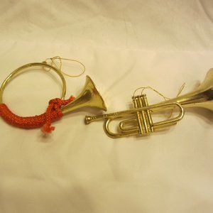VTG 70'S PAIR OF PLASTIC HORNS ORNAMENTS $8 Details Condition Used - Good Color